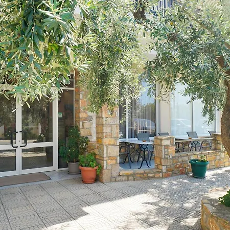Meni Hotel de apartamente