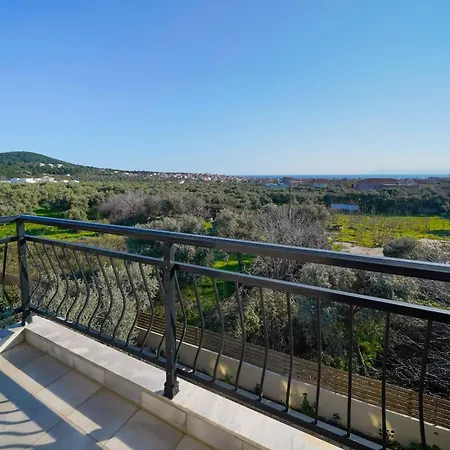 Apartmanhotel Meni